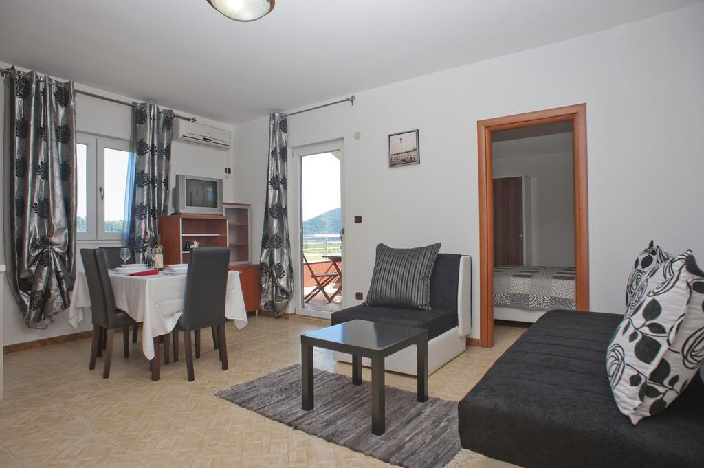 Apartments Gold Budva Exterior photo