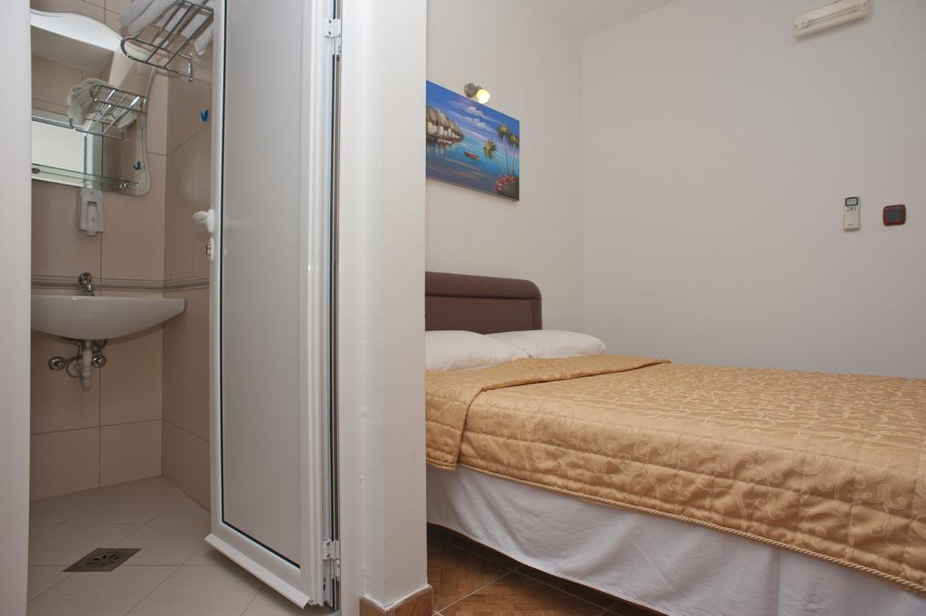Apartments Gold Budva Exterior photo
